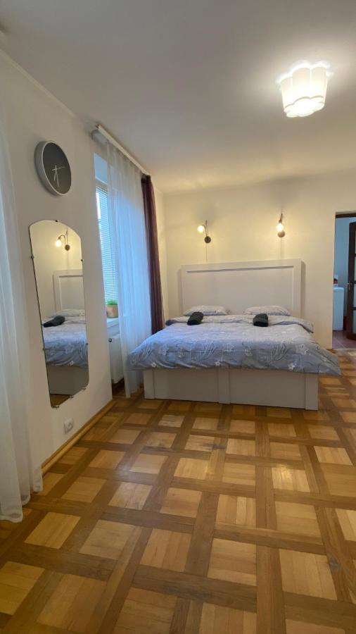 Gavrishkevicha Apartments Lviv Exteriör bild